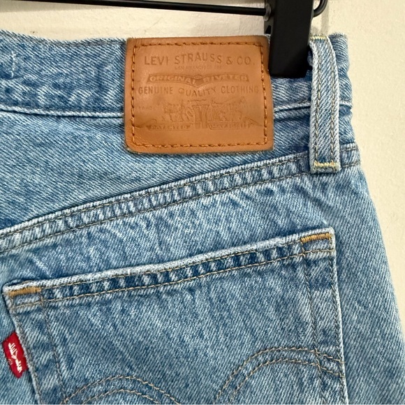 LEVI’S 501 Premium Wedgie Straight Jeans Size 25 - Picture 7 of 14